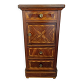Antique chest of drawers