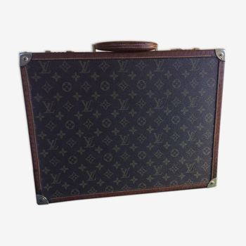Louis Vuitton Case