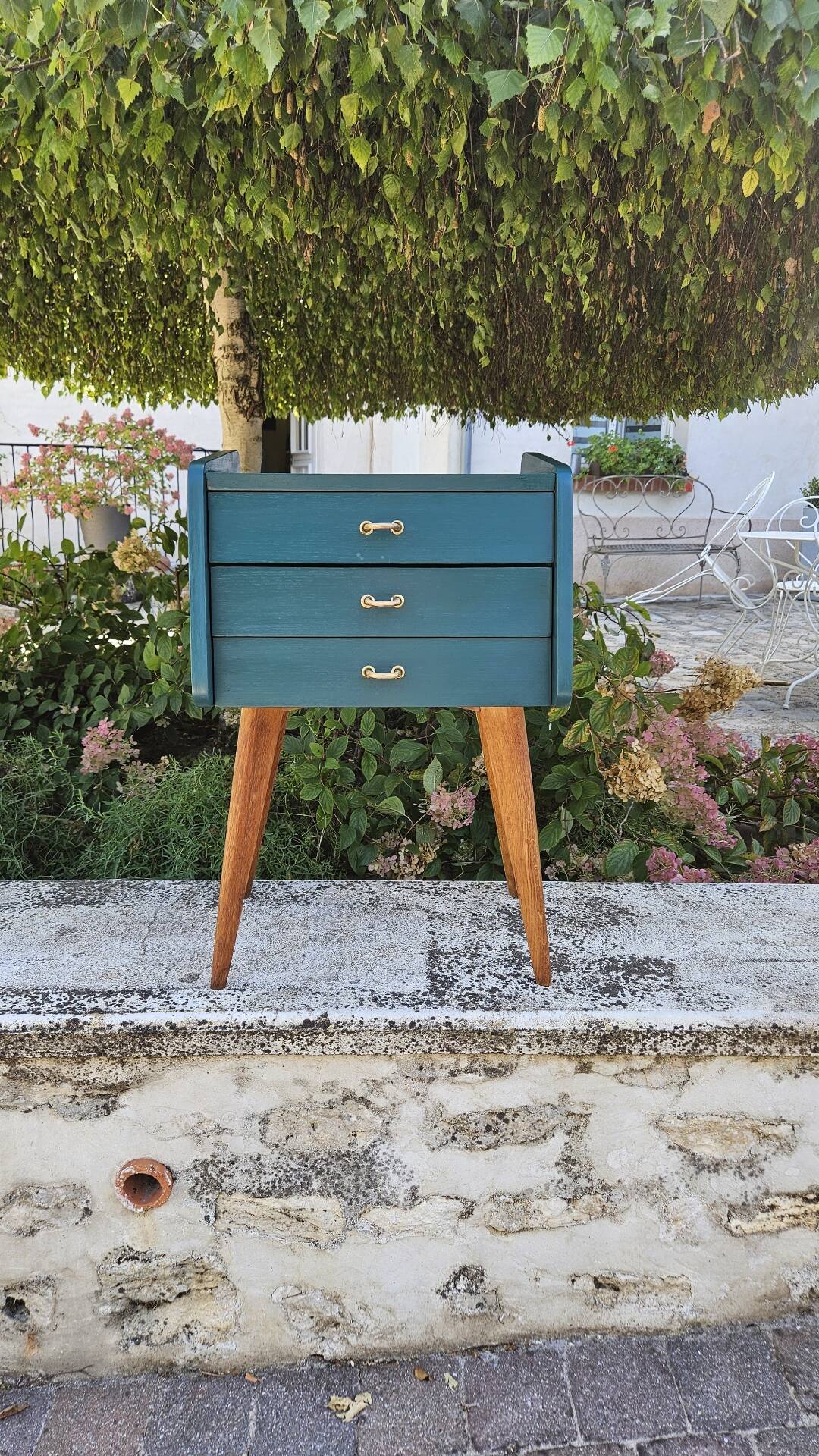 Table de chevet scandinave