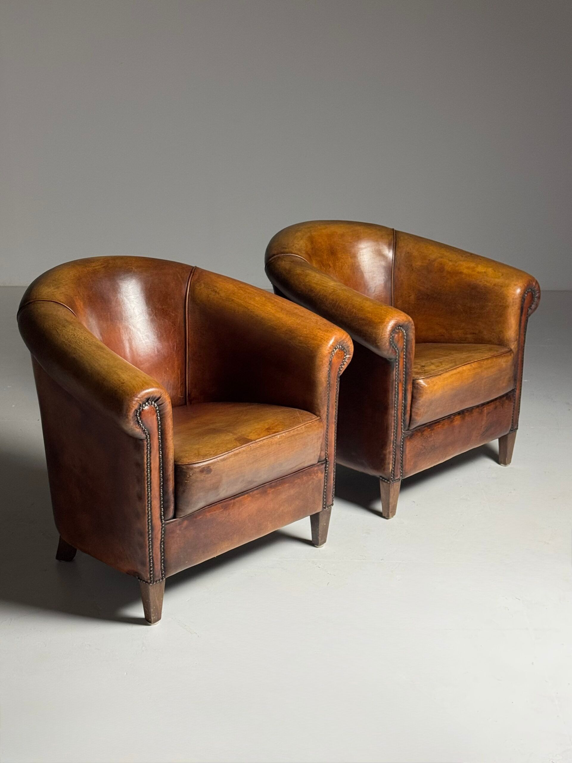 Fauteuil club en peau de mouton 2x classique