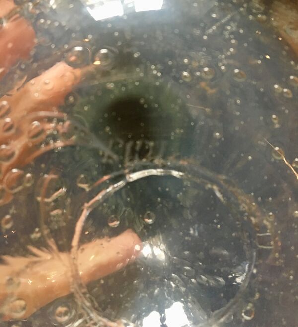 Vase soliflore en verre bullé signé Biot  1960- 1970