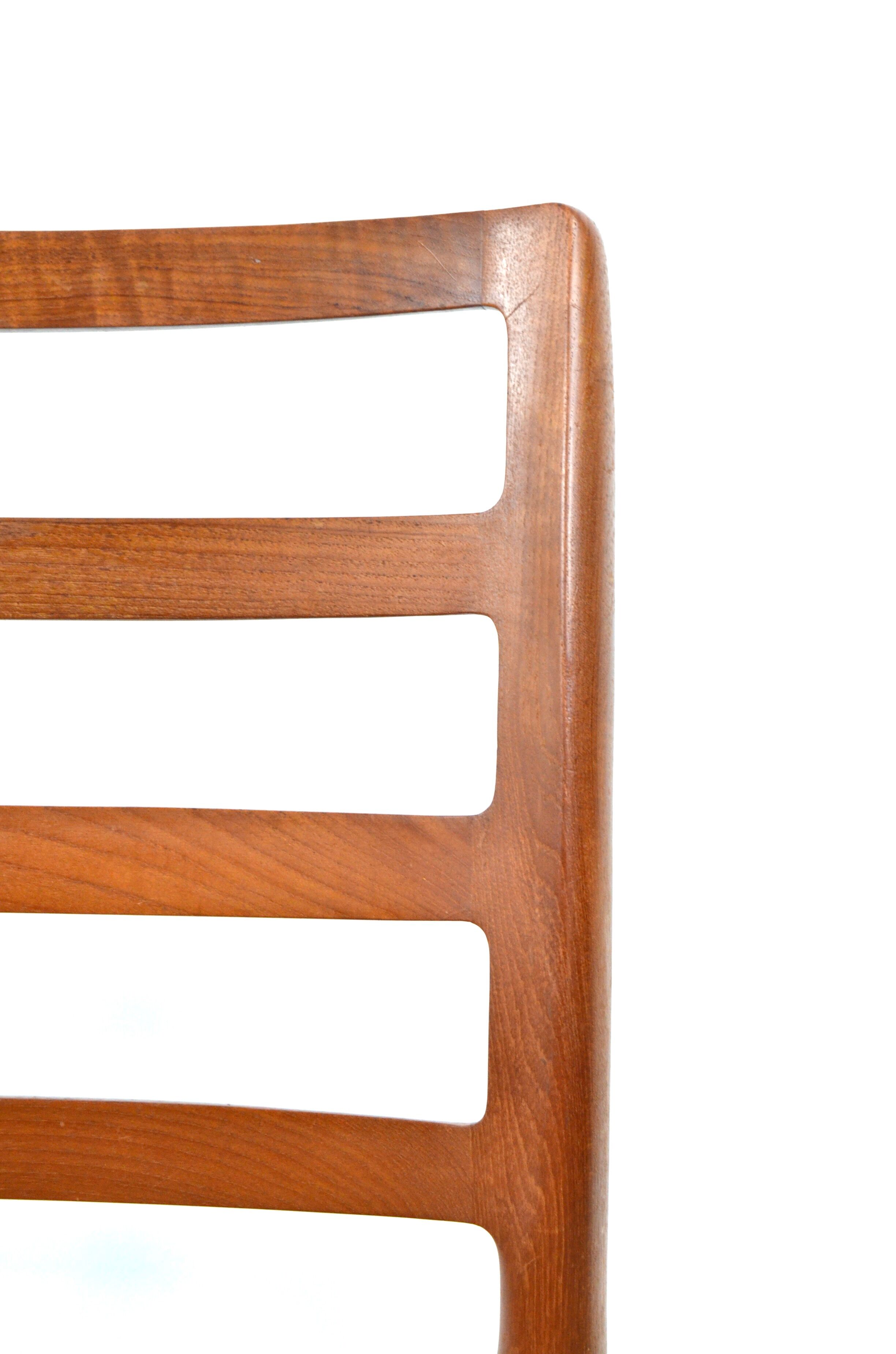 Set of 2 model 85 dining chairs by Niels Moller from Denmark