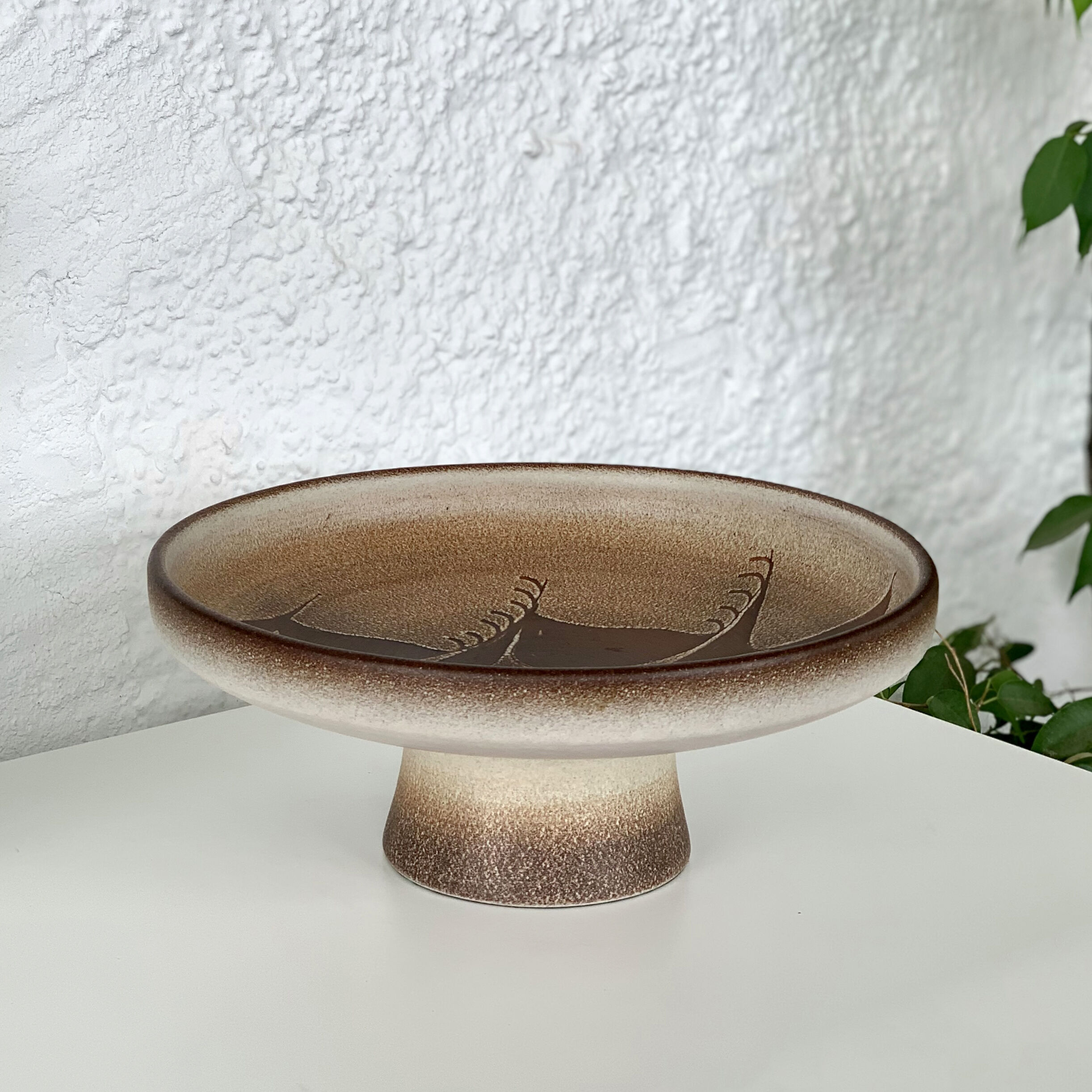 Artisanal ceramic compote bowl "Serra", 1960
