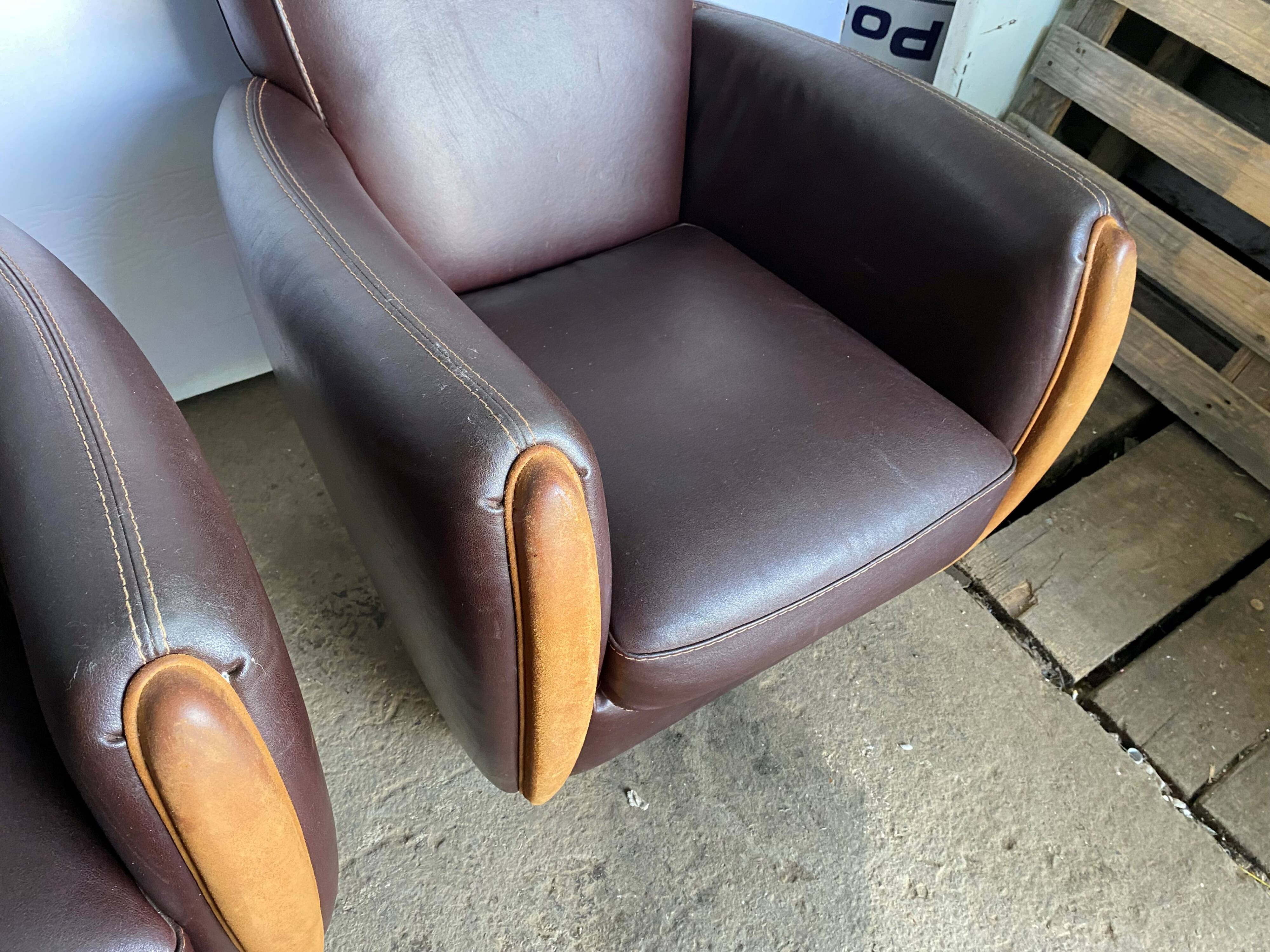 Pair of vintage brown leather club armchairs from the 70s