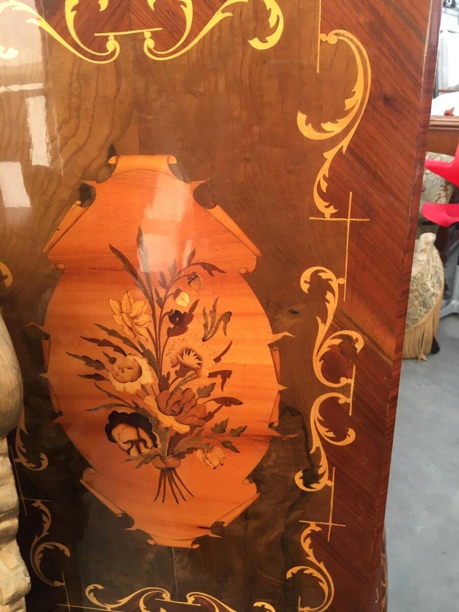 Vintage Italian brown wooden cocktail bar cabinet with inlaid marquetry from the 1950s.