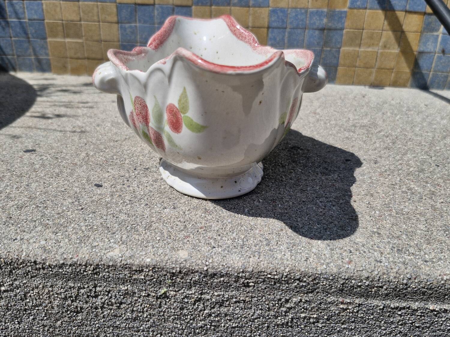 Sauceboat Salins France iron land