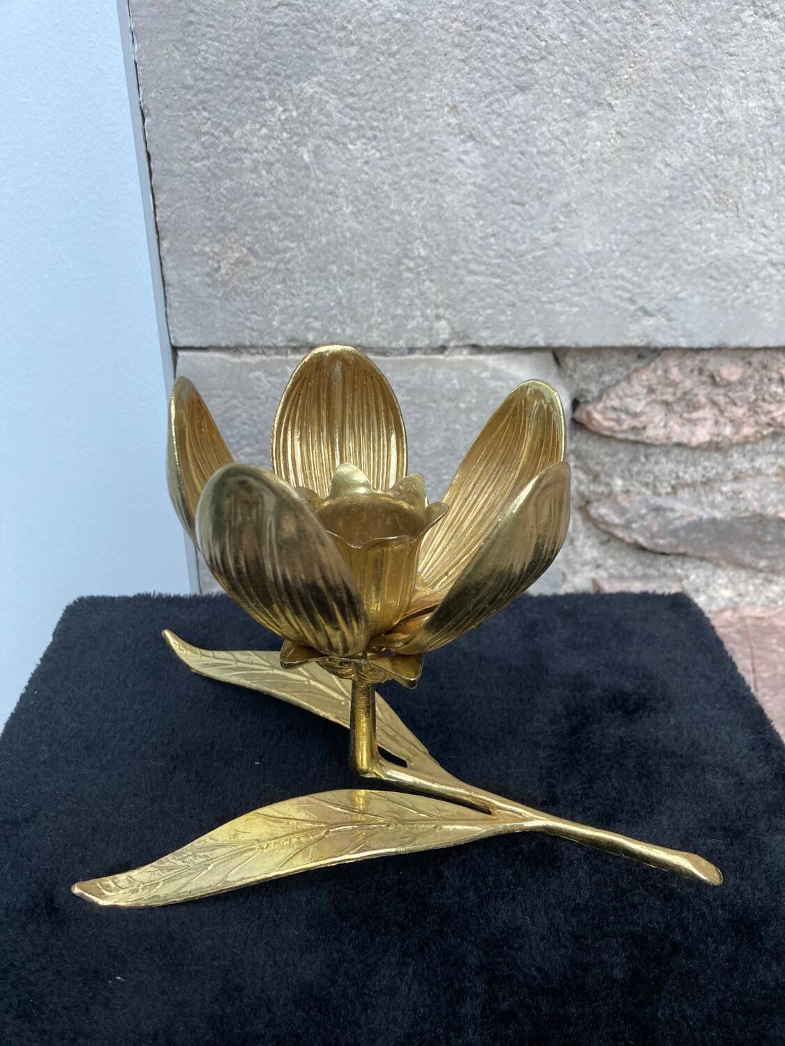 Vintage flower ashtray candle holder