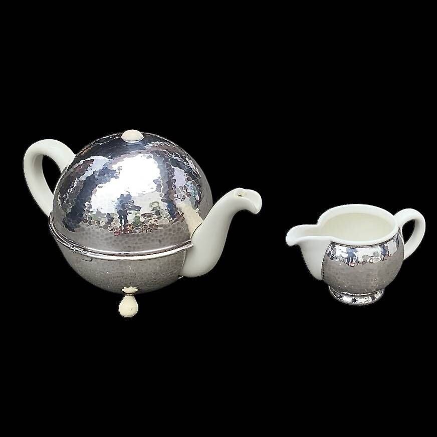 Wmf art deco teapot and matching milk jug - porcelain and silver-plated metal