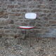 Chaise formica pieds Eiffel