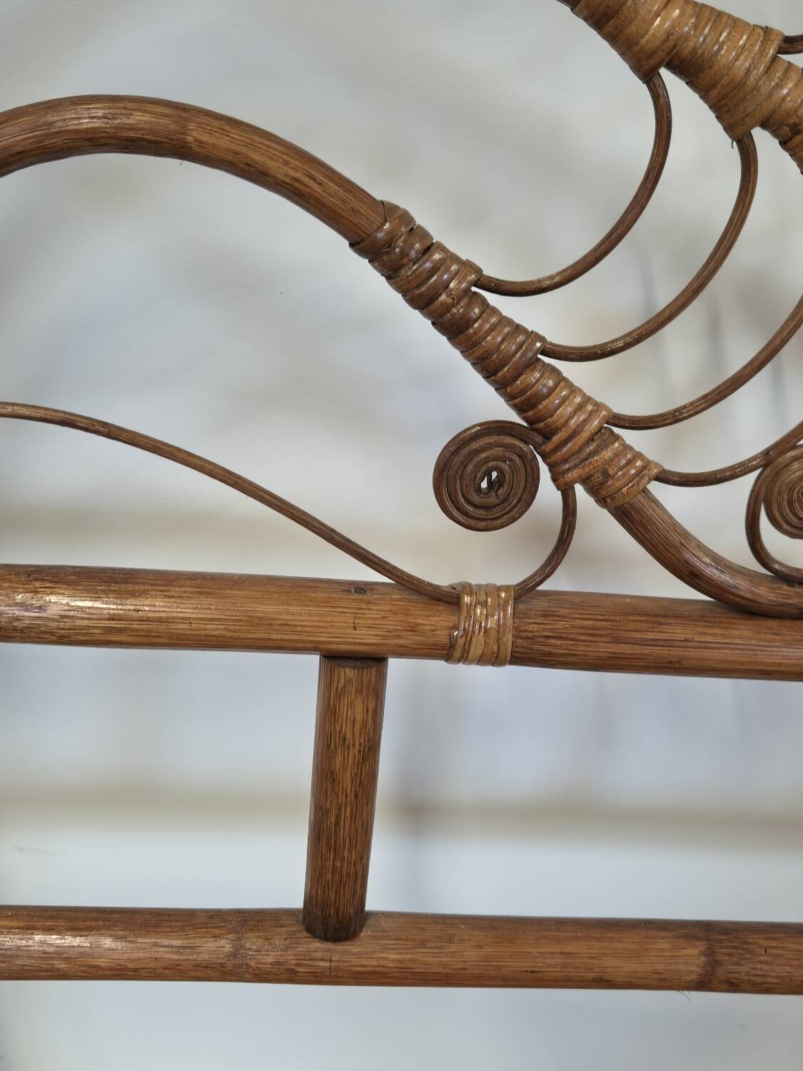 Peacock headboard in rattan Bamboo vintage 1970s