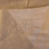 Drap de lin vintage 2 personnes monogrammé « AH »