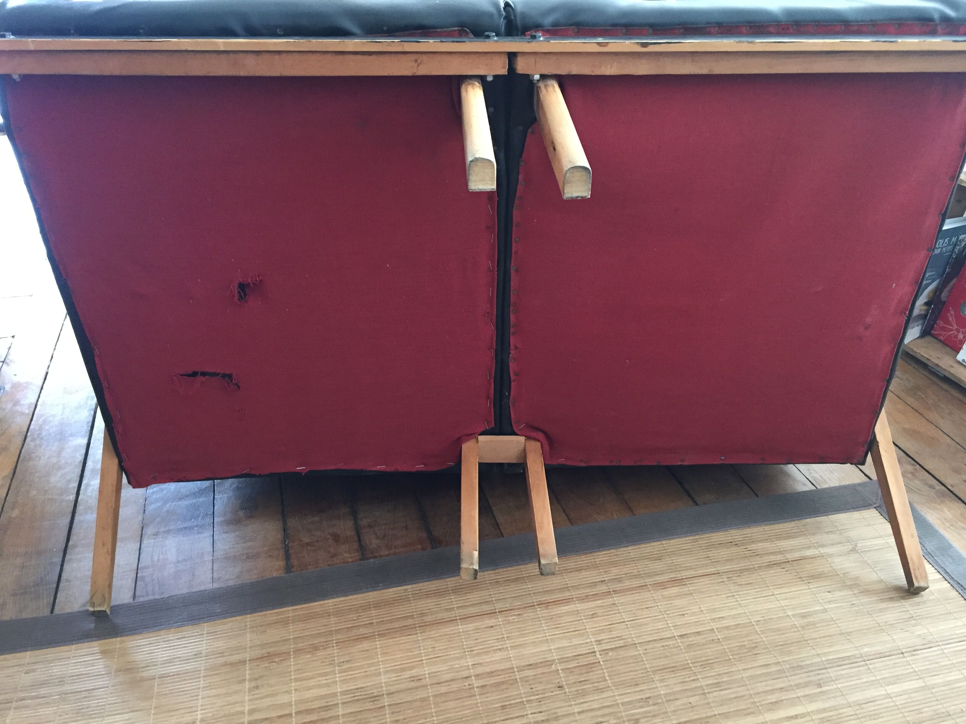 Scandinavian bench