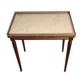 Louis XVI style side table in mahogany and white marble tray.