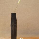 Vase en bois