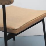 Chaise années 1950 en simili cuir beige