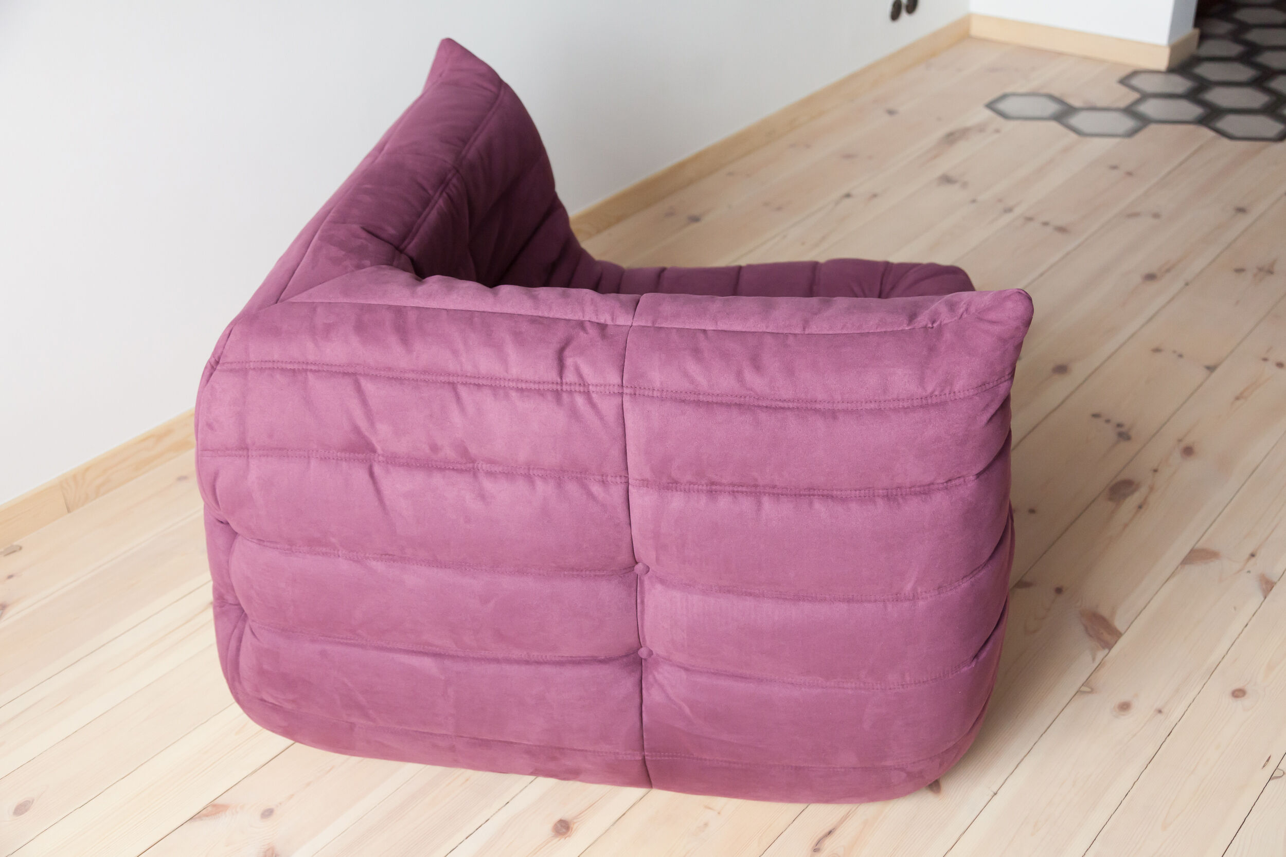 Togo armchair model designed by Michel Ducaroy 1973