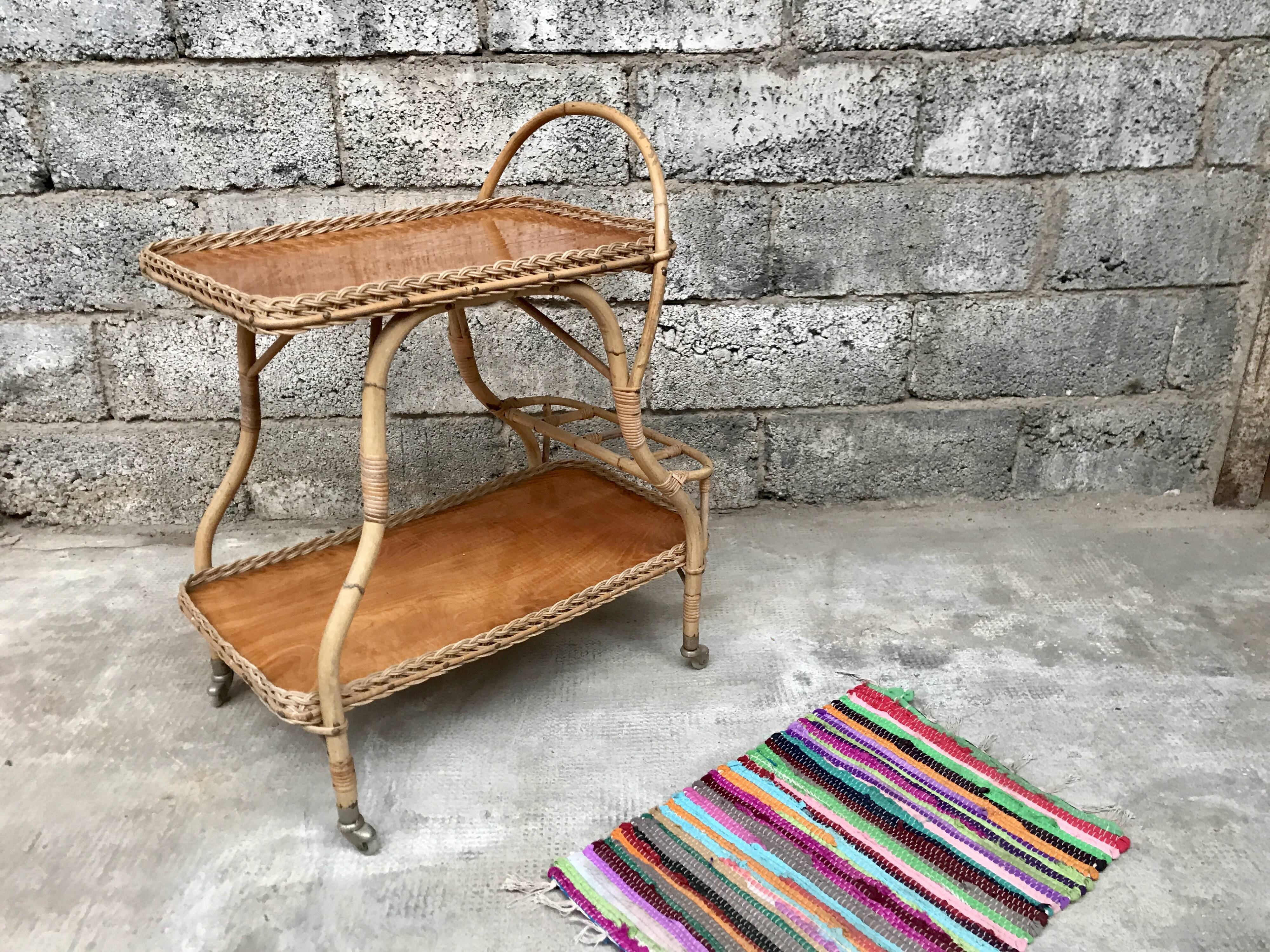 Rolling dessert in woven wicker bamboo rattan with 1950 bottle holder