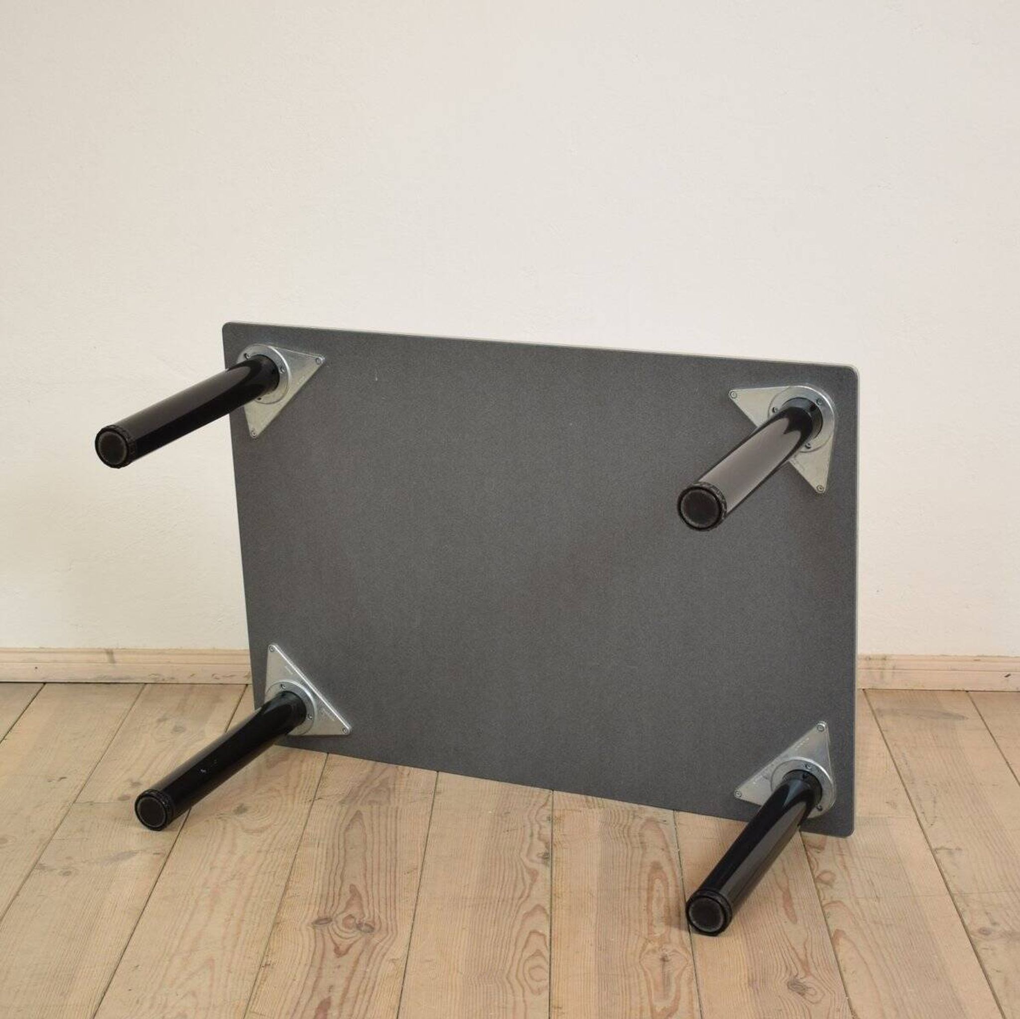 Table basse postmoderne, années 1980