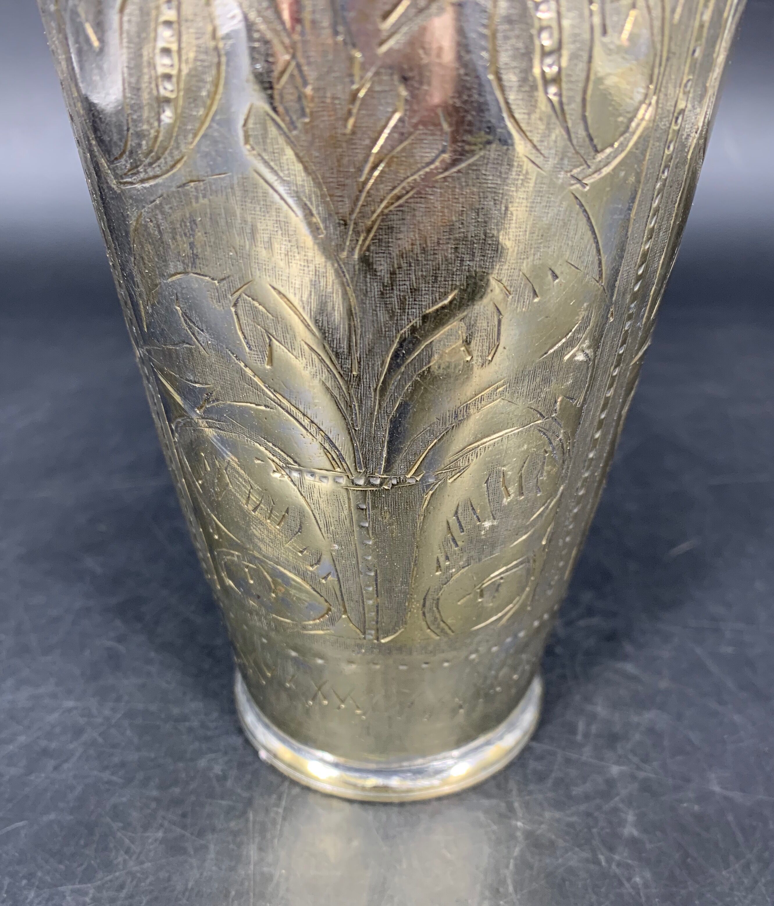 Glass in former Lassi no.5, India / Pakistan
