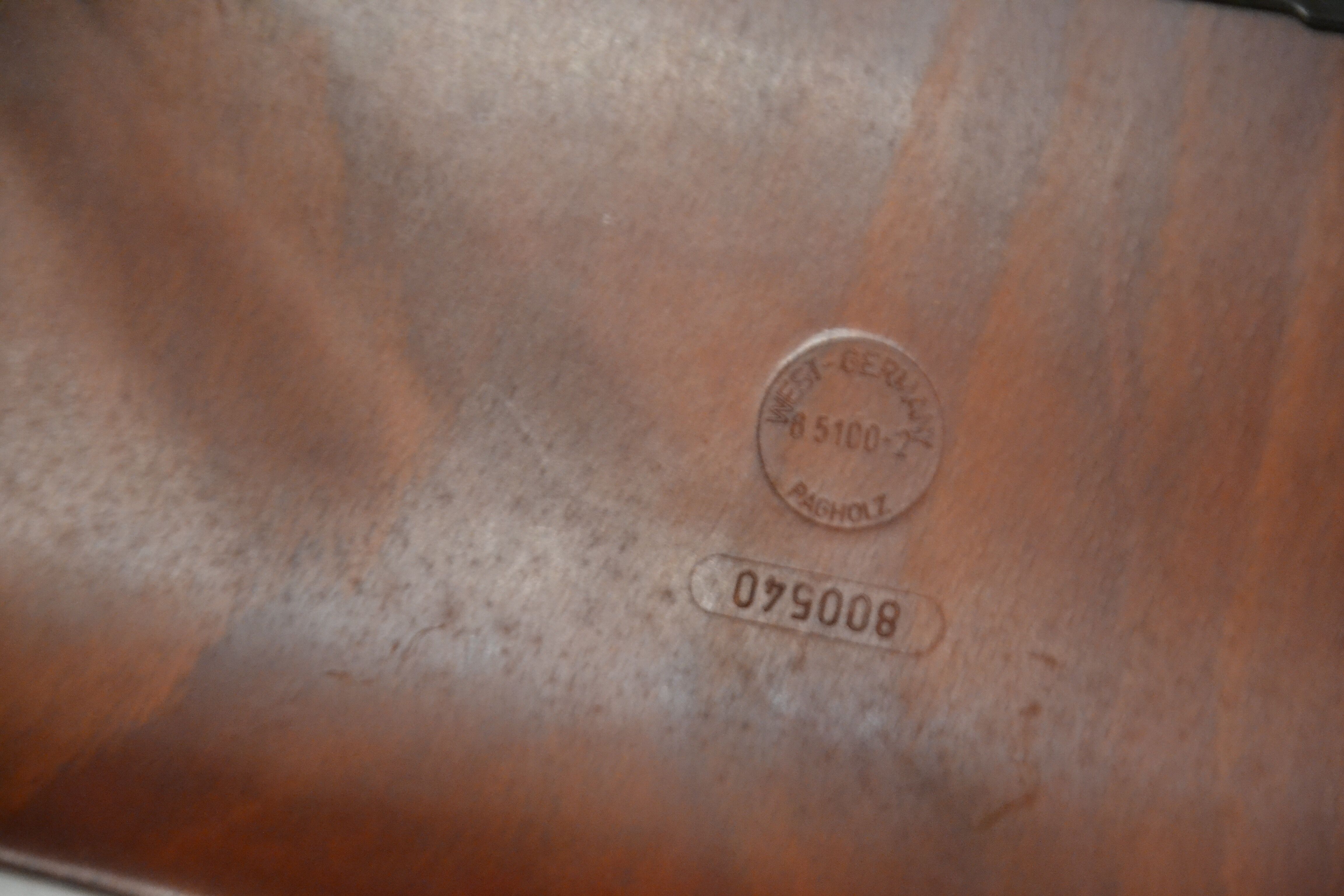 Set of 4 chairs stackable Pagholz