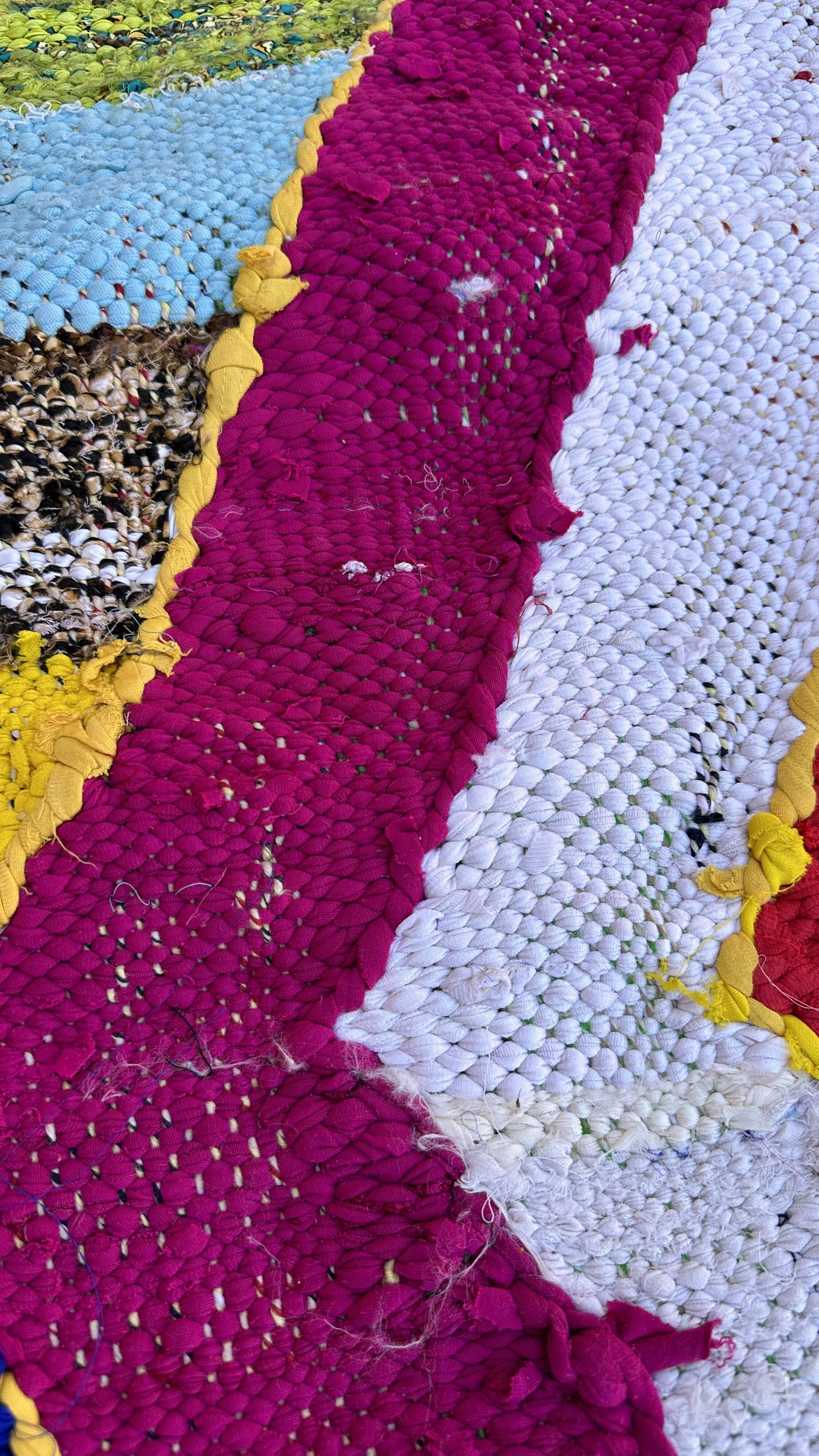 Colorful Moroccan rug - 140 x 269 cm