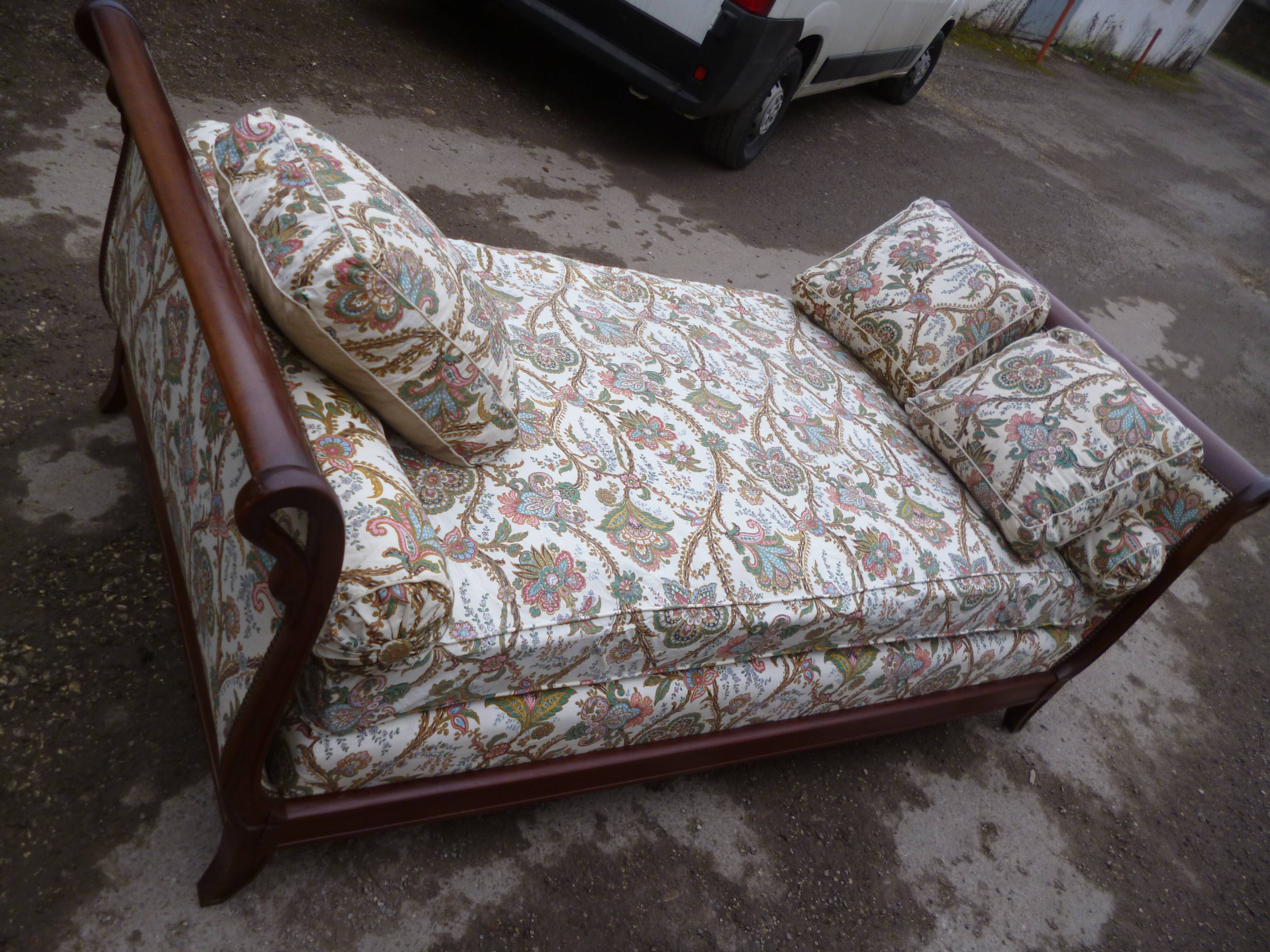 Empire style mahogany daybed