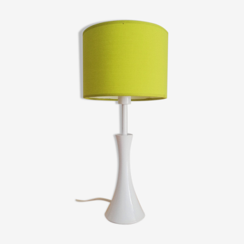 White steel and lime green shade table lamp