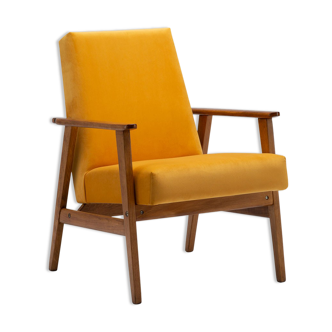 Śnieżka armchair from the 1970s