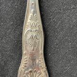 12 metal punched rockery style knives