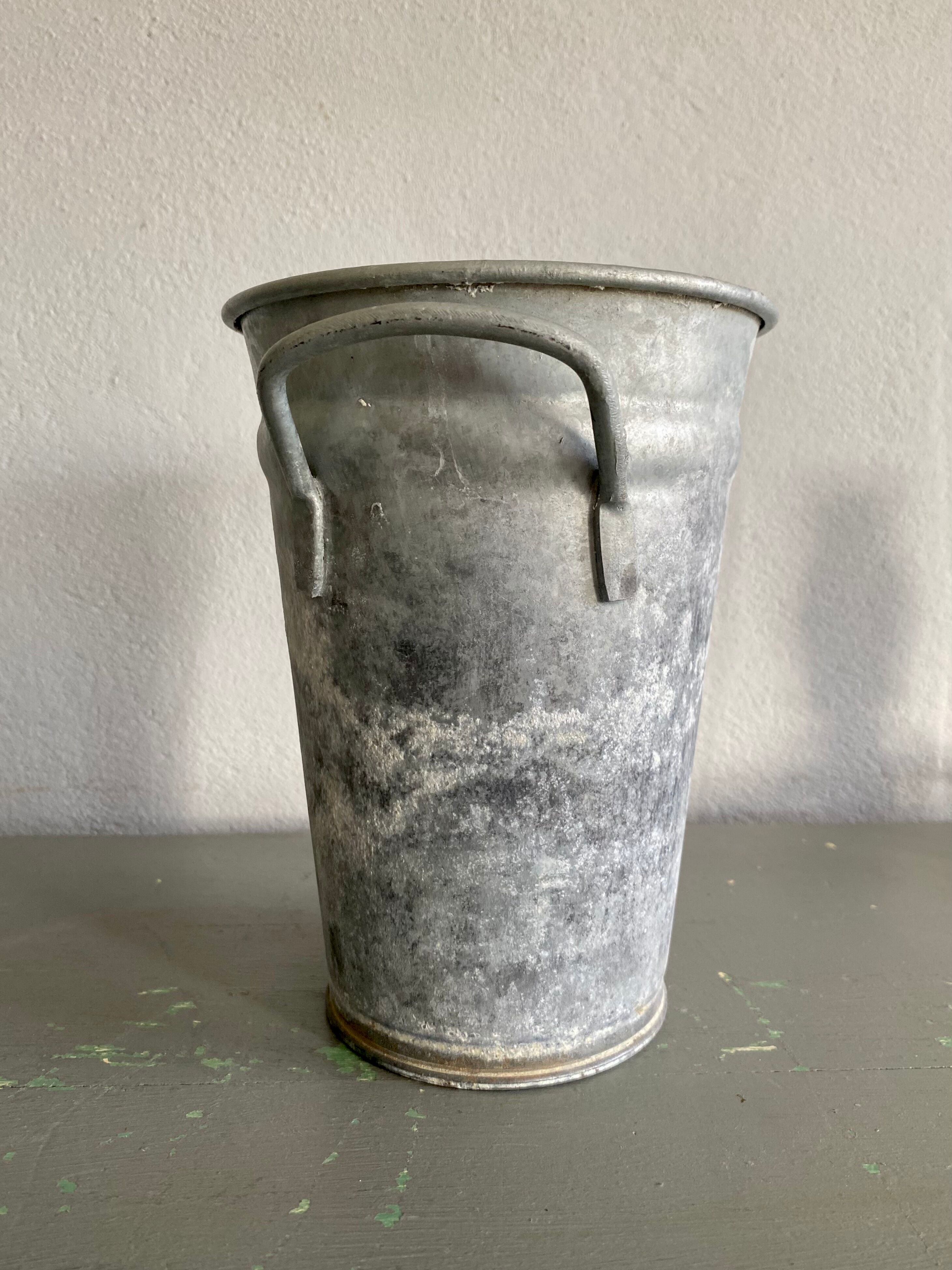Florist's vase, zinc thick, 20 cm