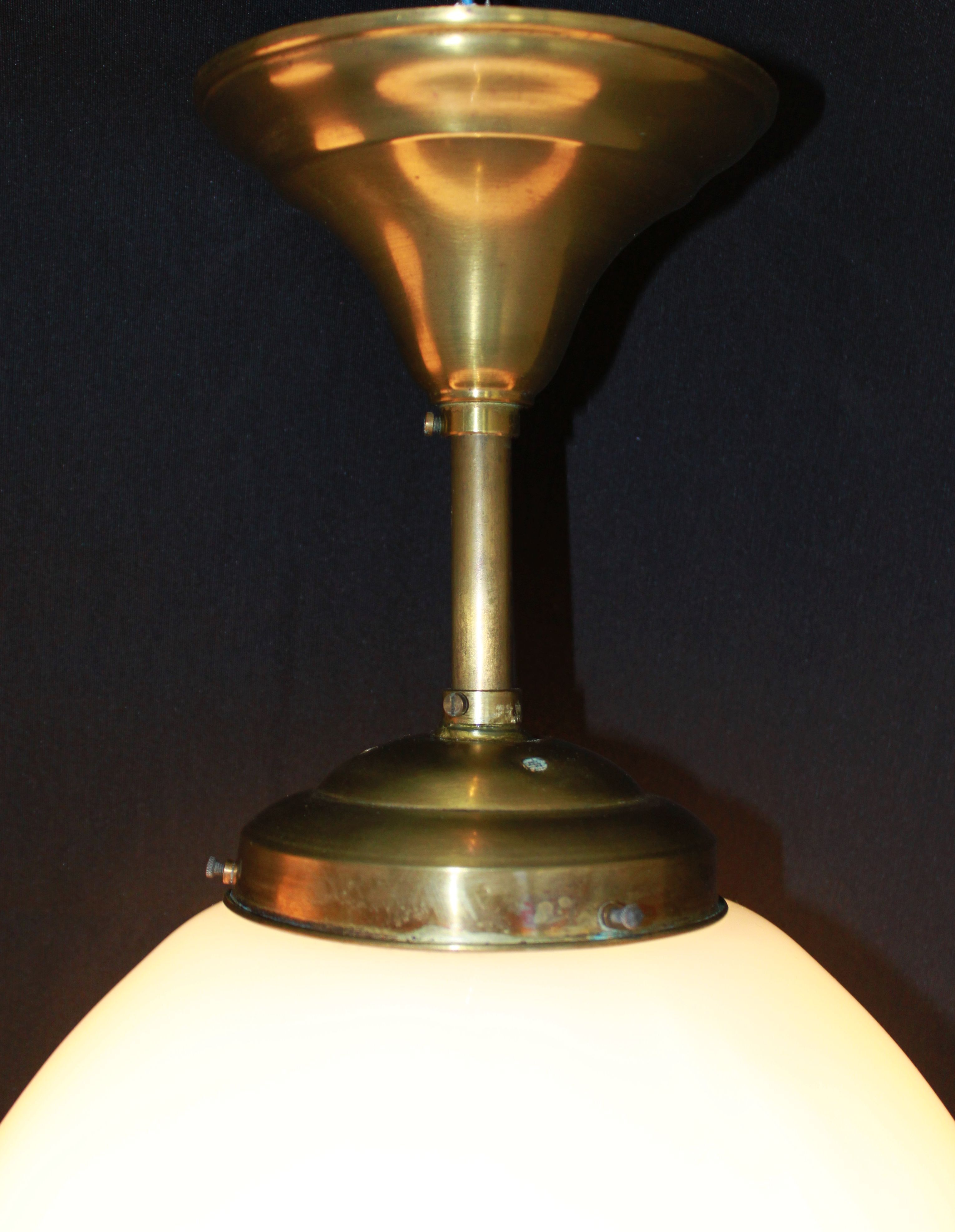 Pair of opaline and bronze suspensions