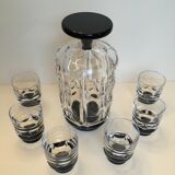 Swedish crystal alcohol service