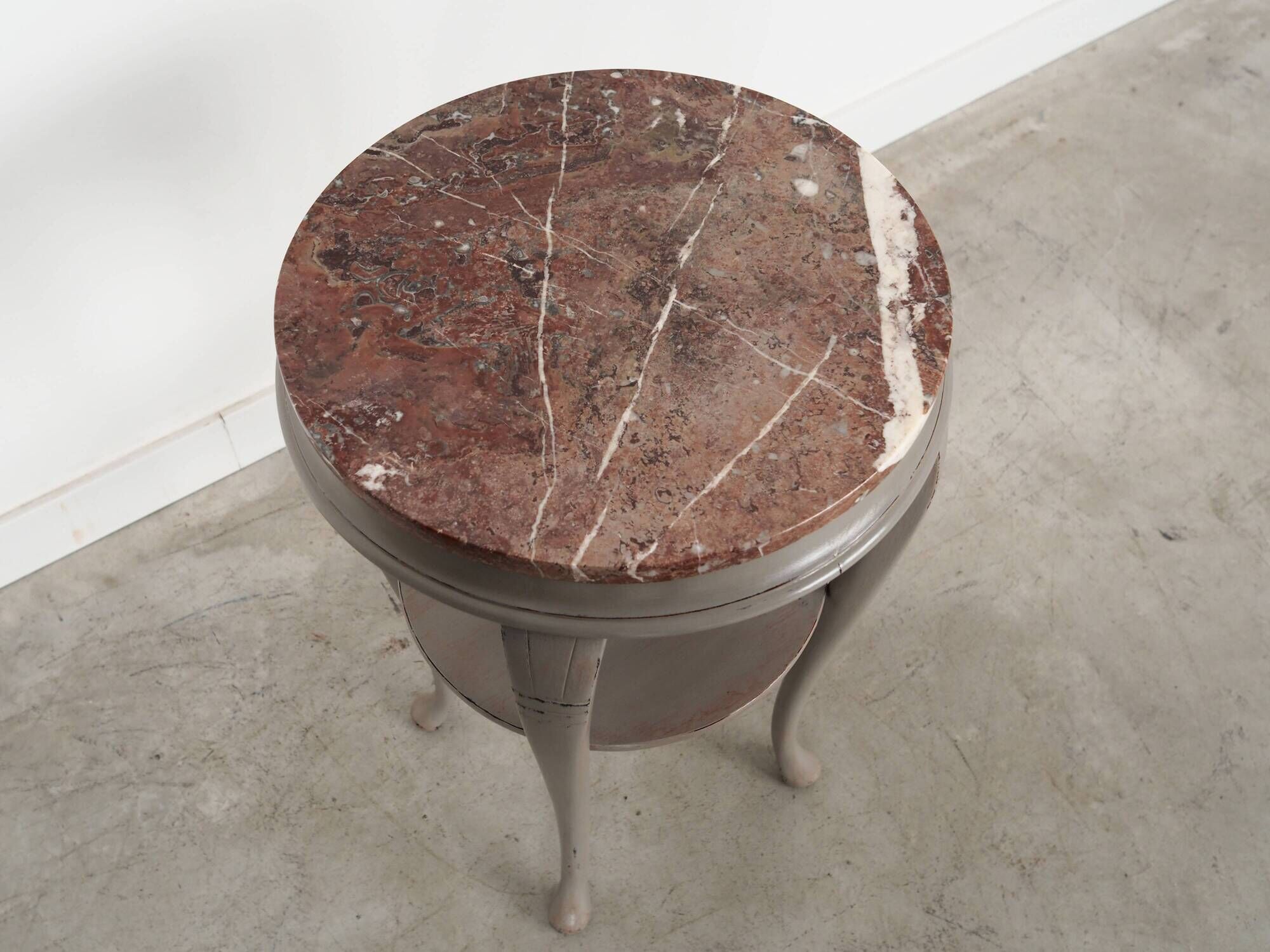 Round mahogany coffee table, Danish design, 1960s, production: Denmark