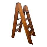 Foldable stepladder in old wood