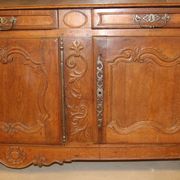 18th century dresser