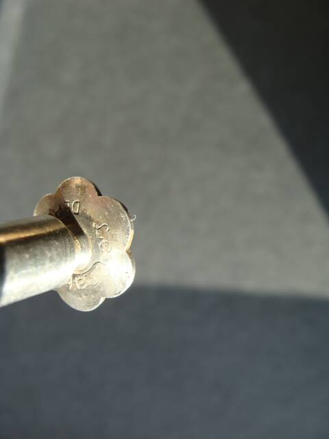 True sugar tongs The Crab