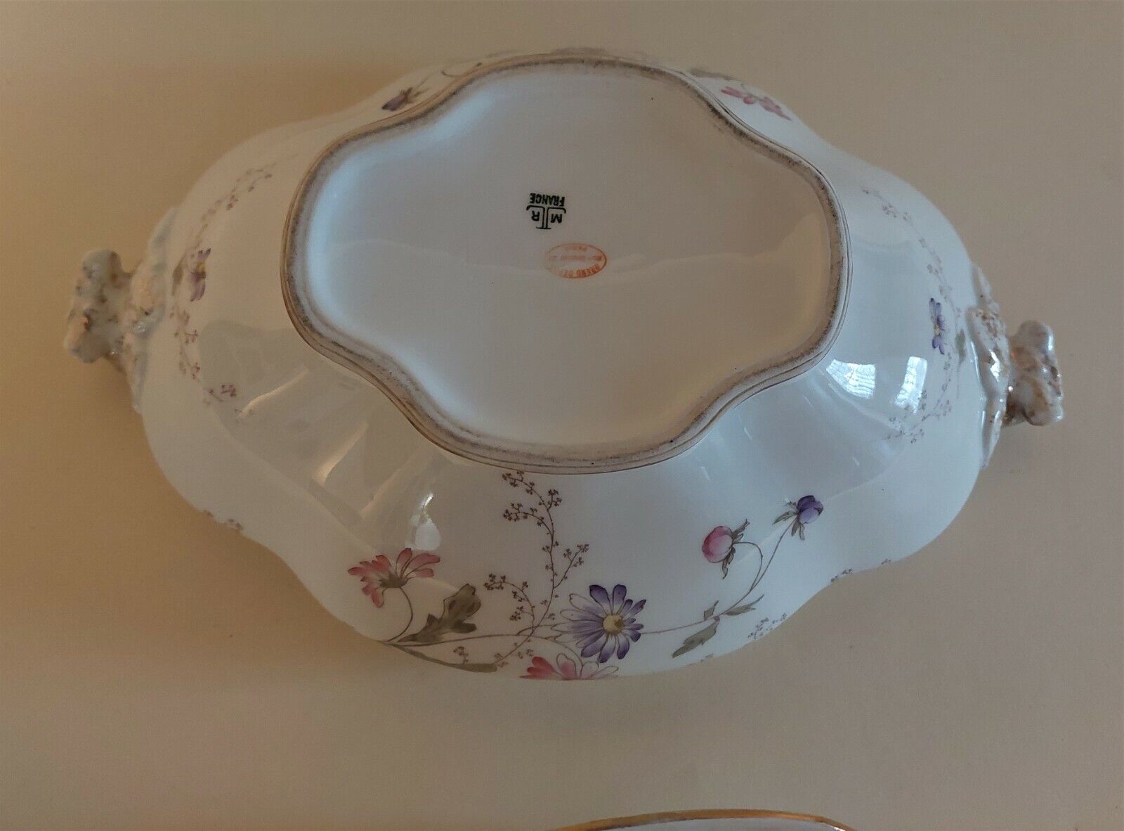Limoges porcelain soup tureen Redon Martial late nineteenth century