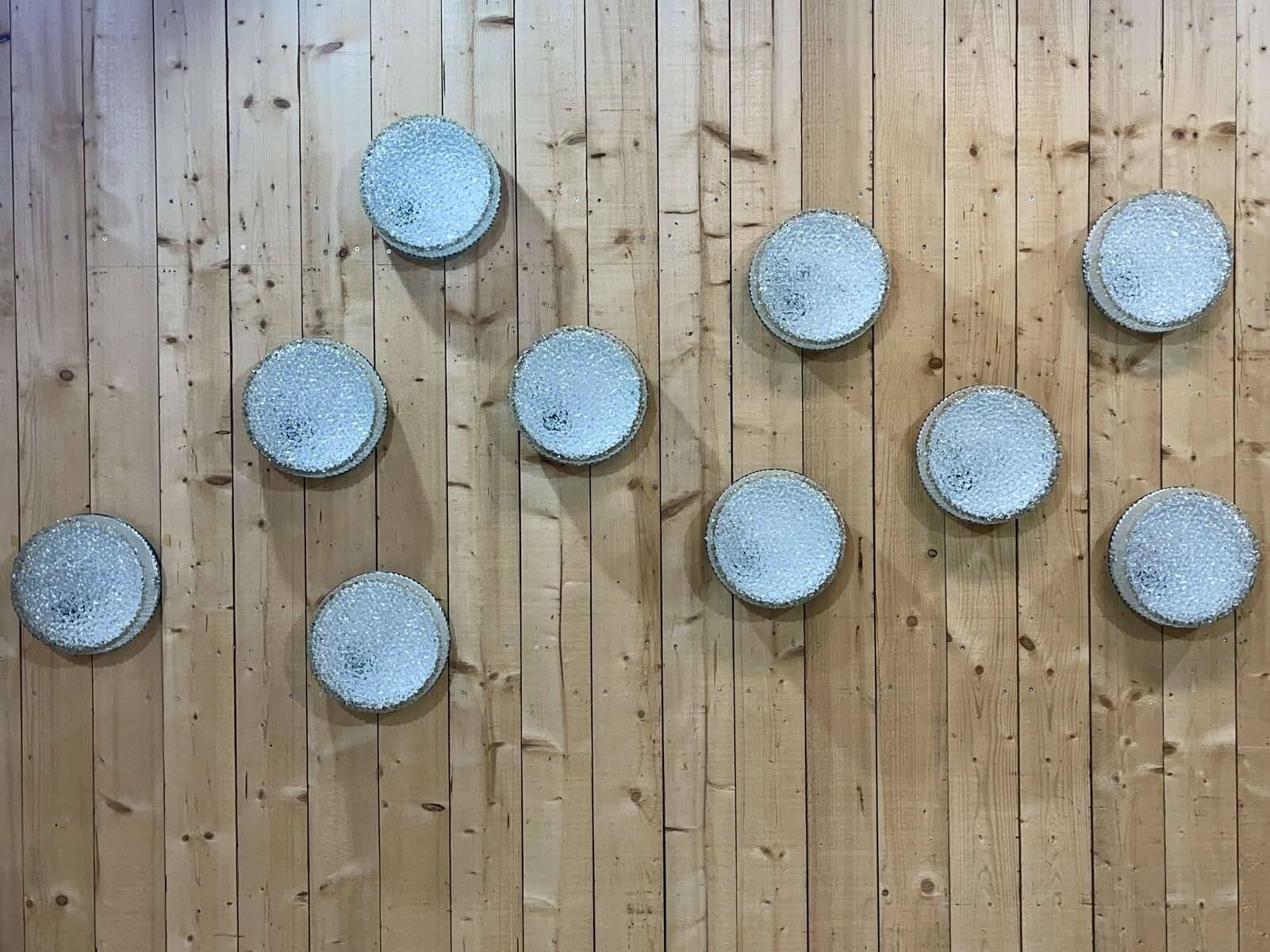 Plafonnier ou applique murale de la marque Holophane des années 1960 - Verre et métal