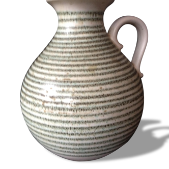 Pitcher ceramic