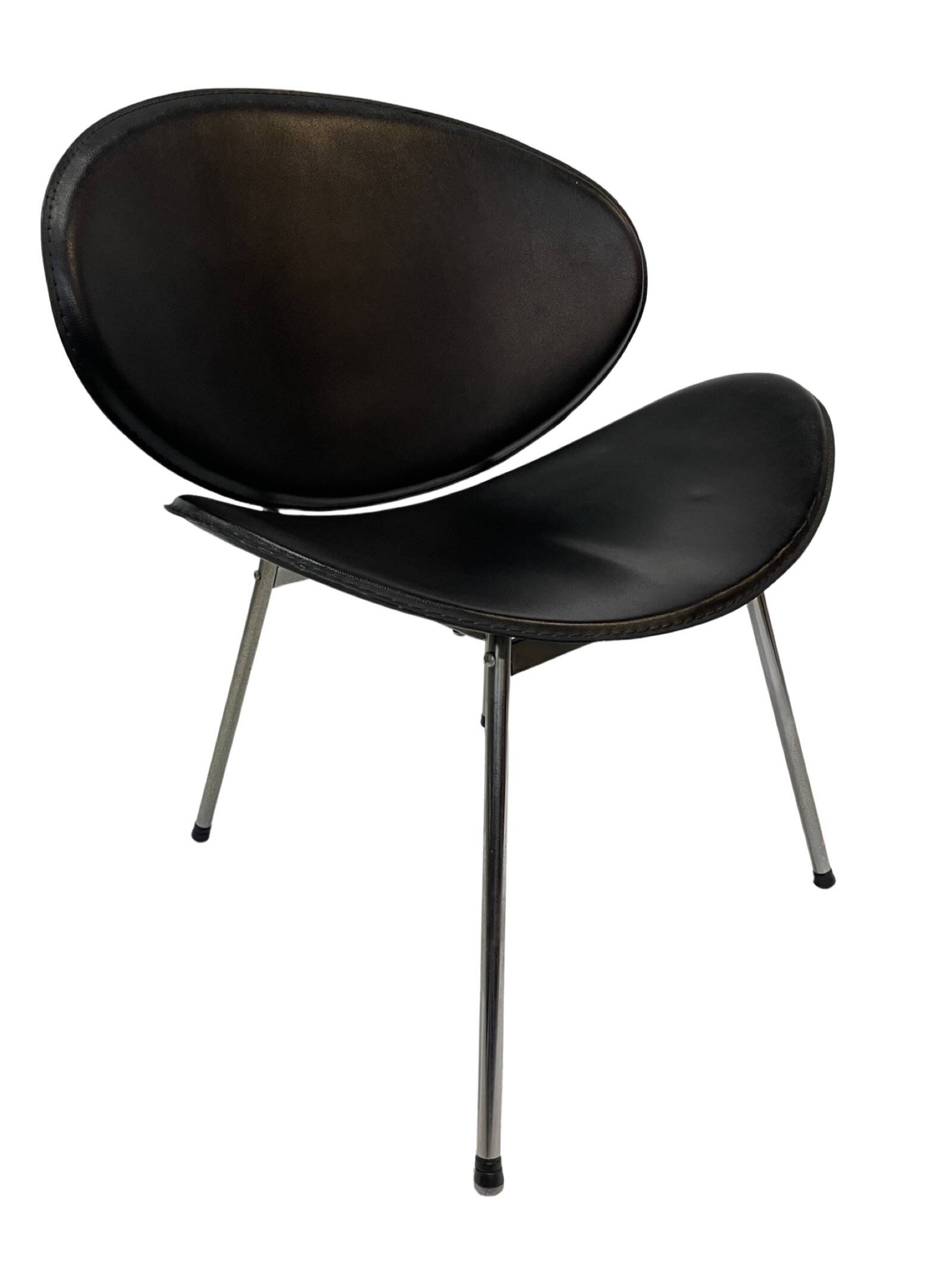 Vintage dining chairs set of four Italy 1990's Design in Black