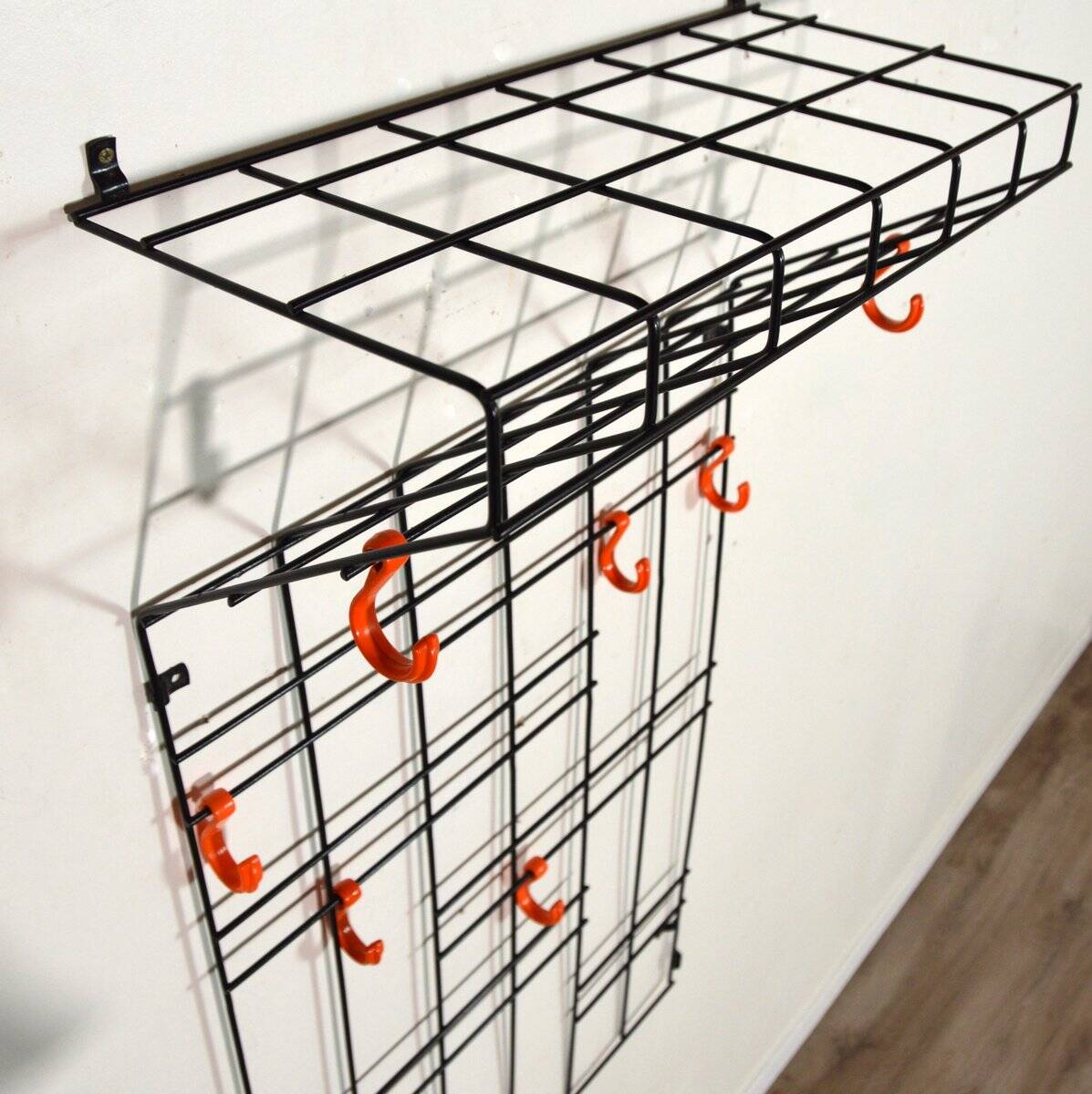 Wire coat rack by Karl Fichtel for Drahtwerke Erlau 1950s