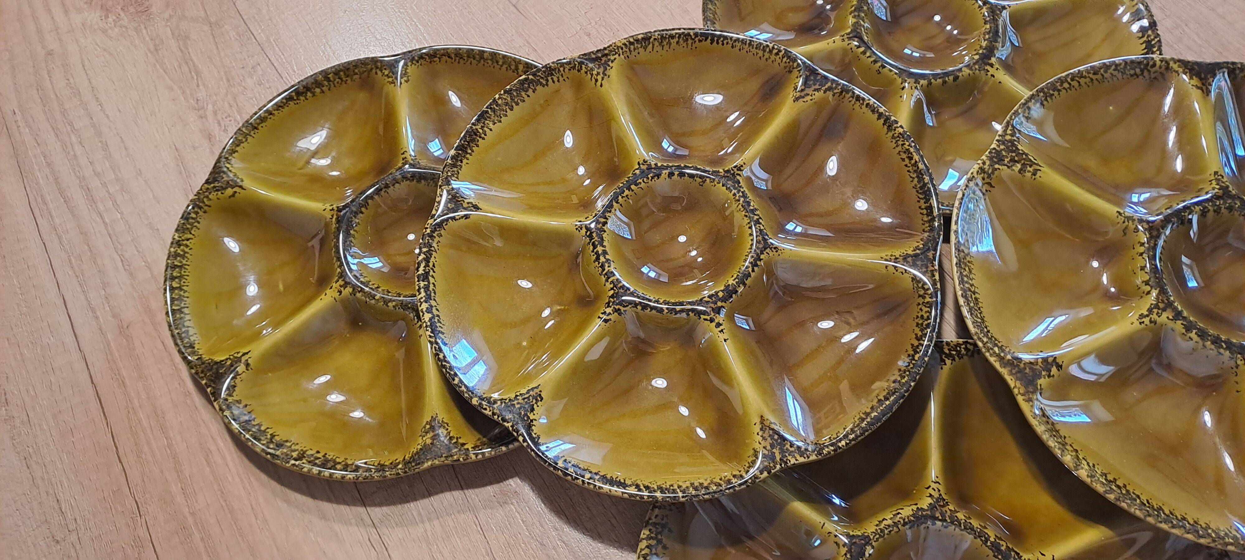 Gien earthenware oyster plates