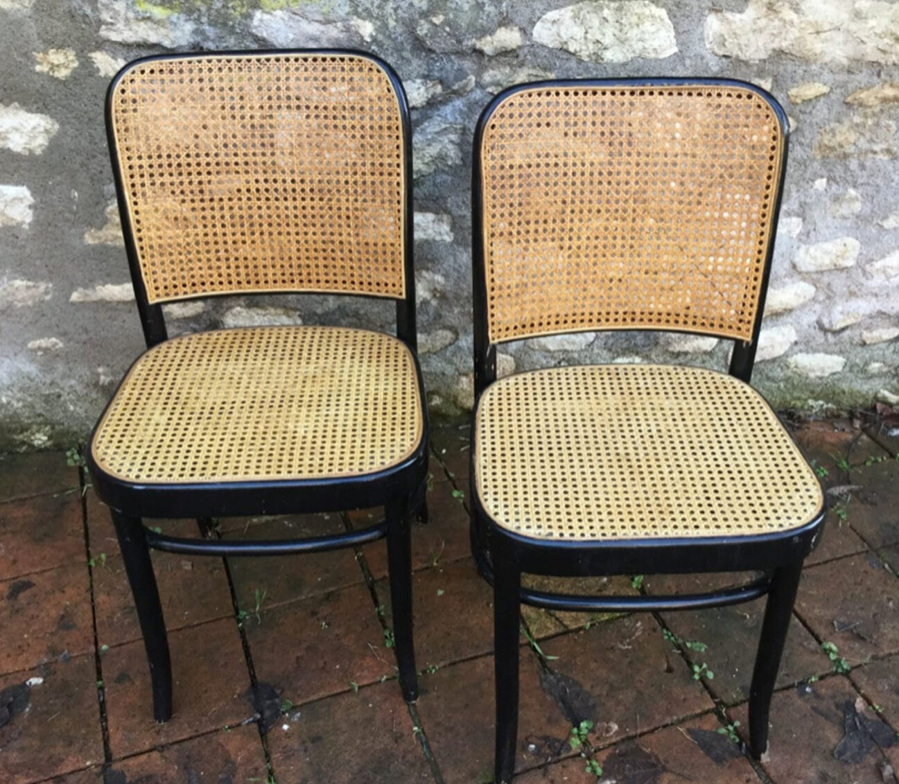 Pair of chairs Thonet 811