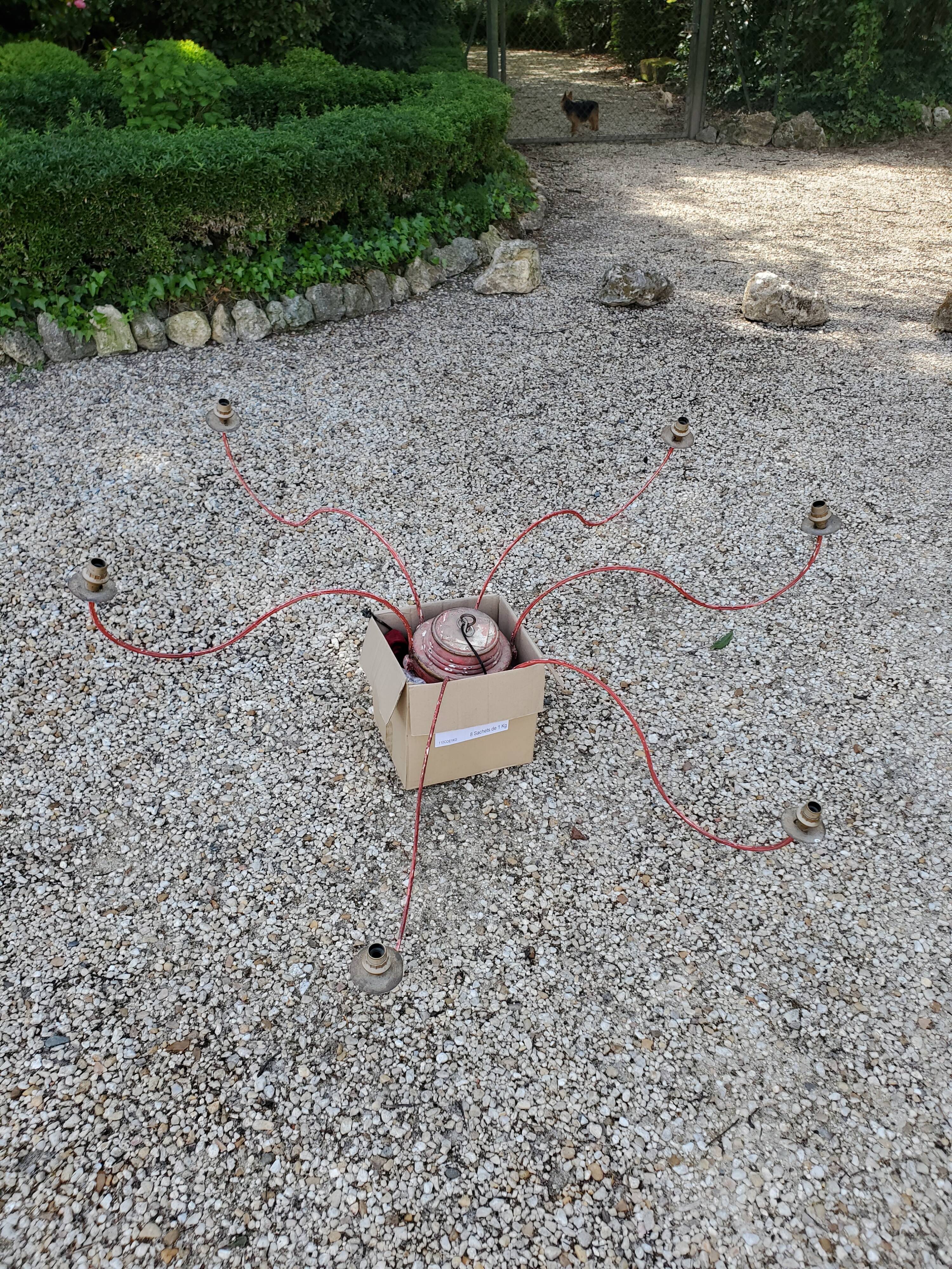 Lustre "like in an Italian theatre"