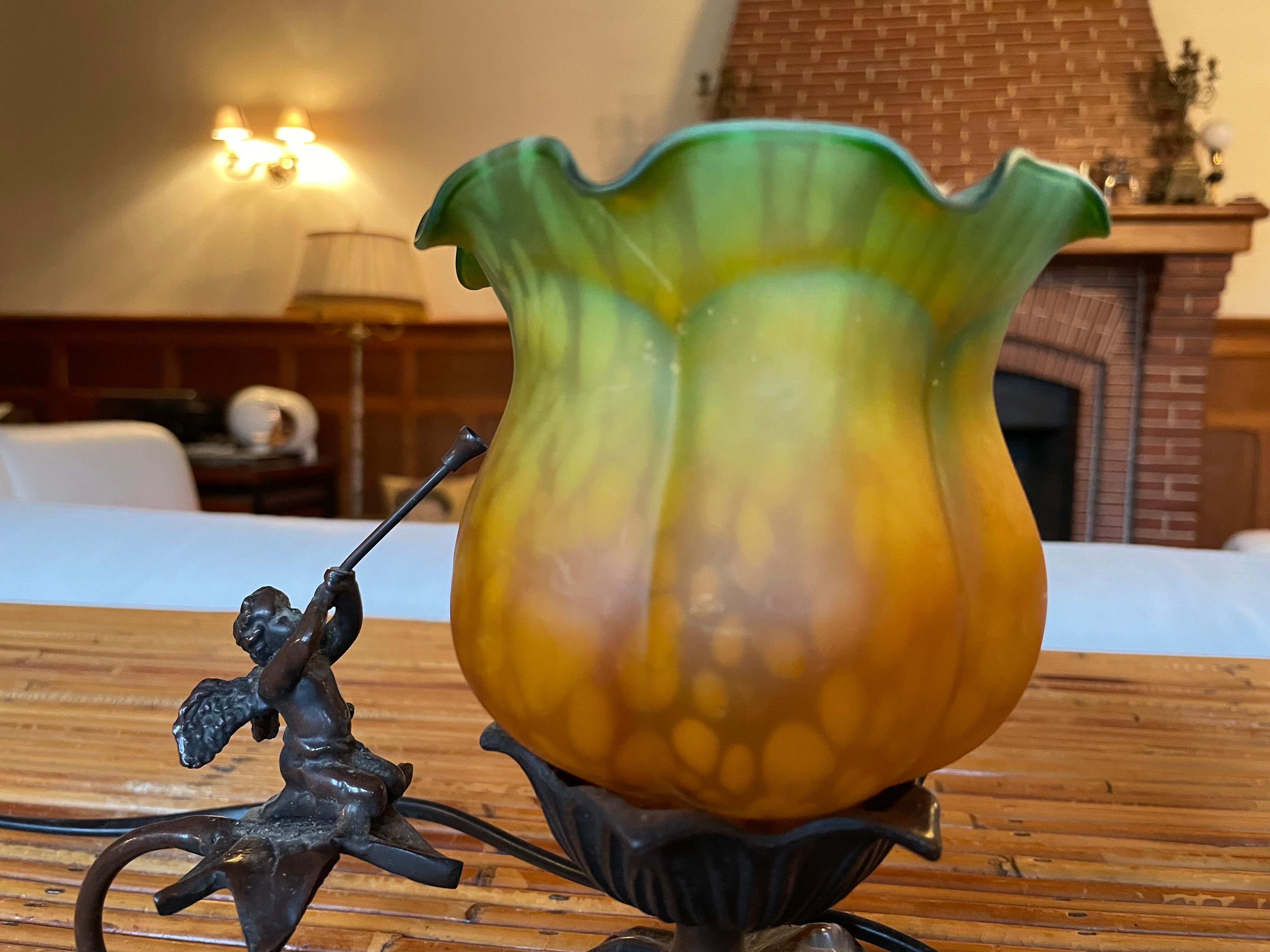 Pair of lamps cherubs bronze vintage glass paste