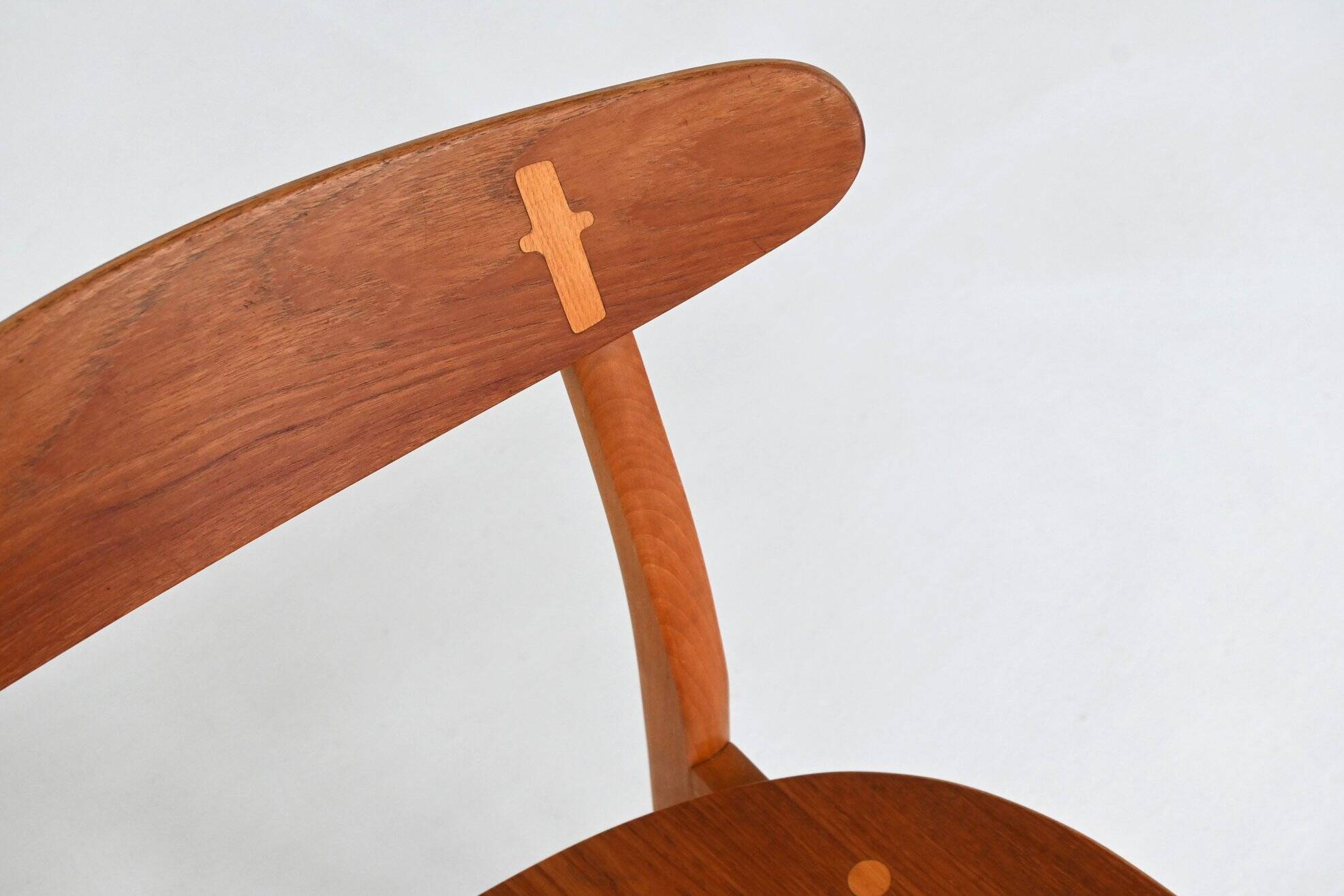 Chaises de salle à manger Hans Wegner Sawbuck CH30 Carl Hansen & Son Danemark 1952