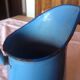 Enamelled sheet metal bro