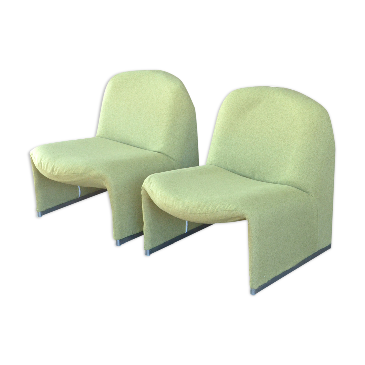 Pair of armchairs "Alky" by Giancarlo Piretti