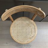 Bar stool