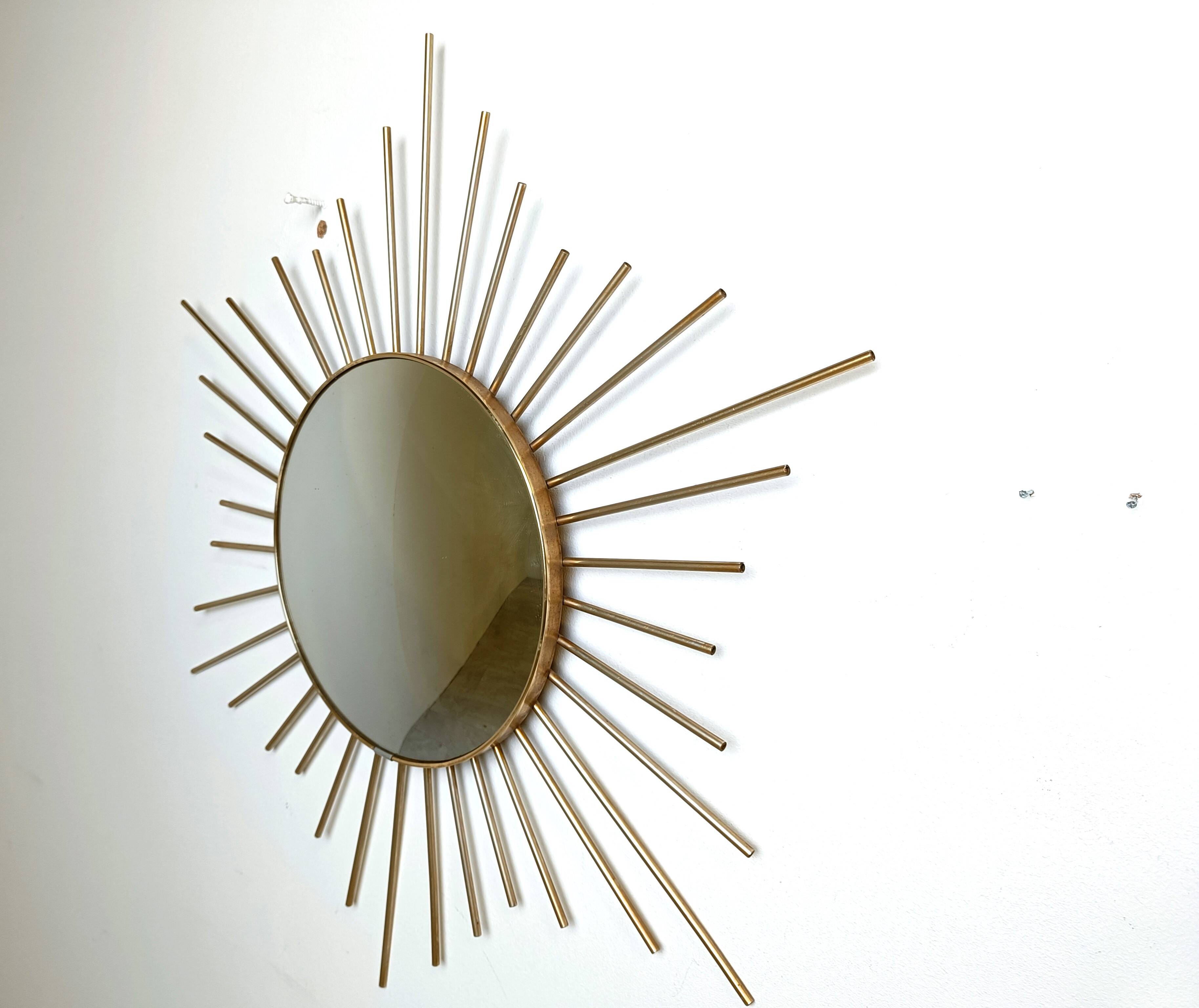 Vintage brass sunburst mirror 1970s
